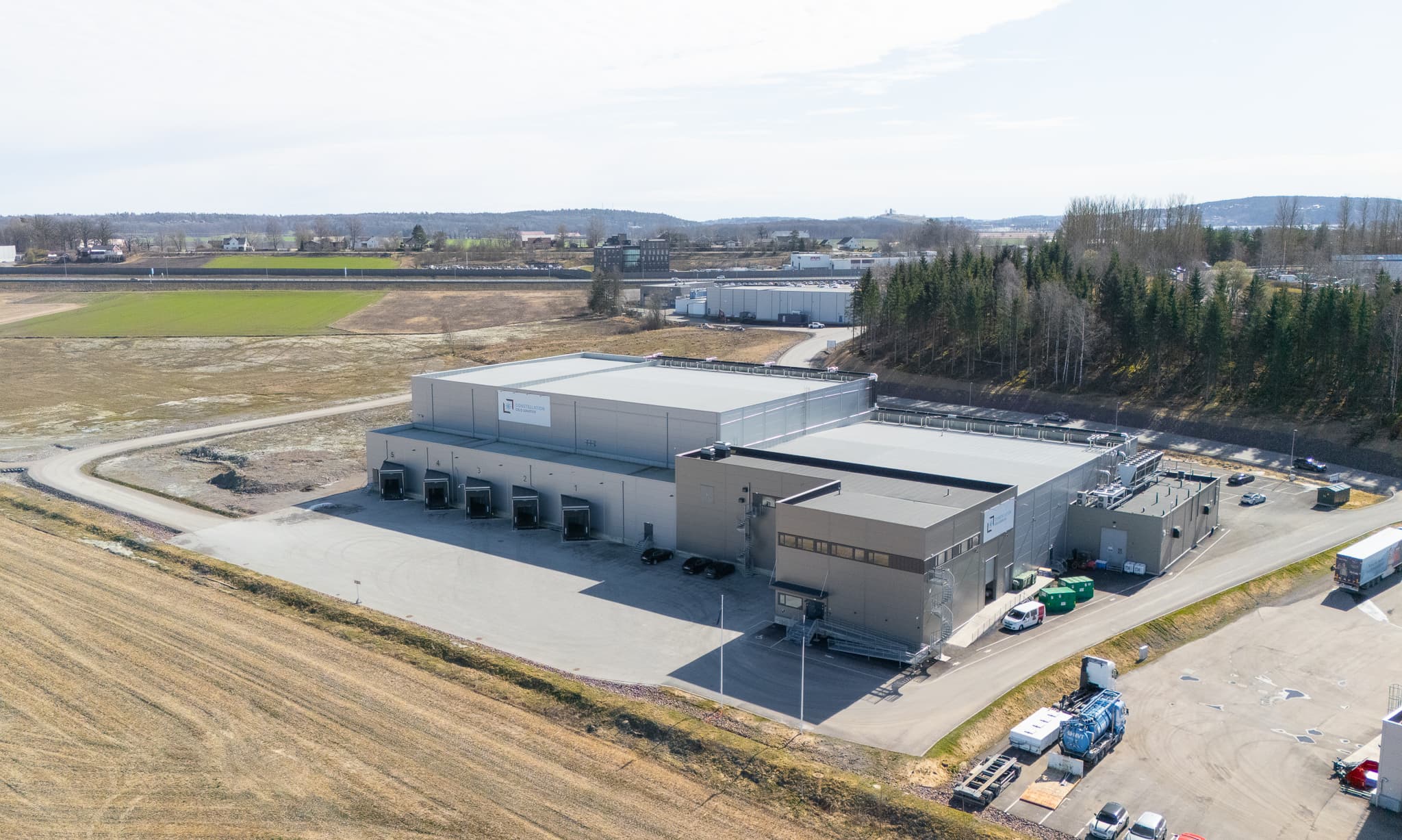 Strategisk plassering langs E18